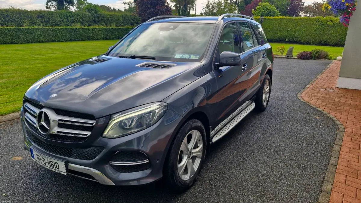 2016 Mercedes gle - Image 2