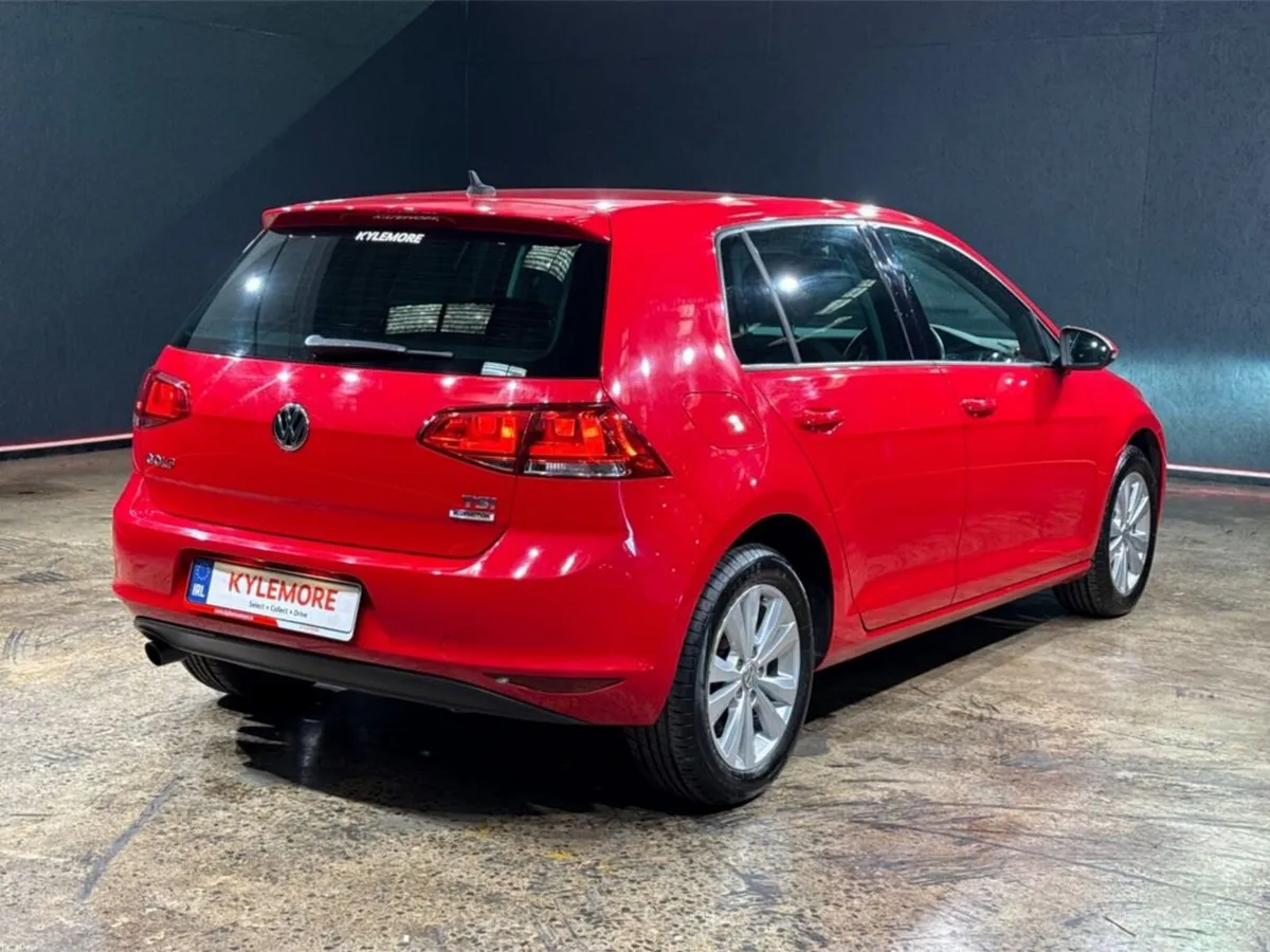 Volkswagen Golf 1.2 AUTOMATIC TSI COMFORT LINE - F - Image 4