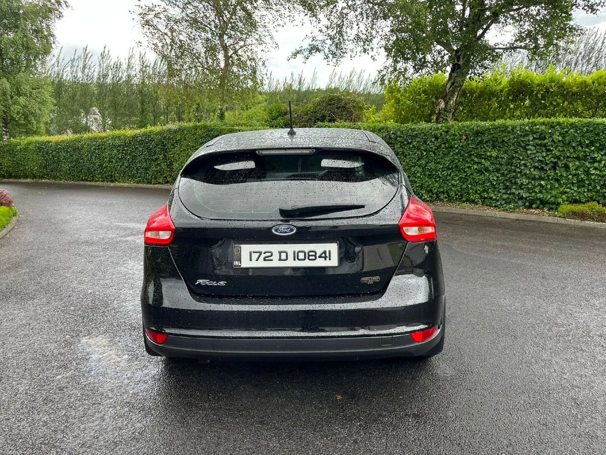 Ford Focus 2017 - Image 2