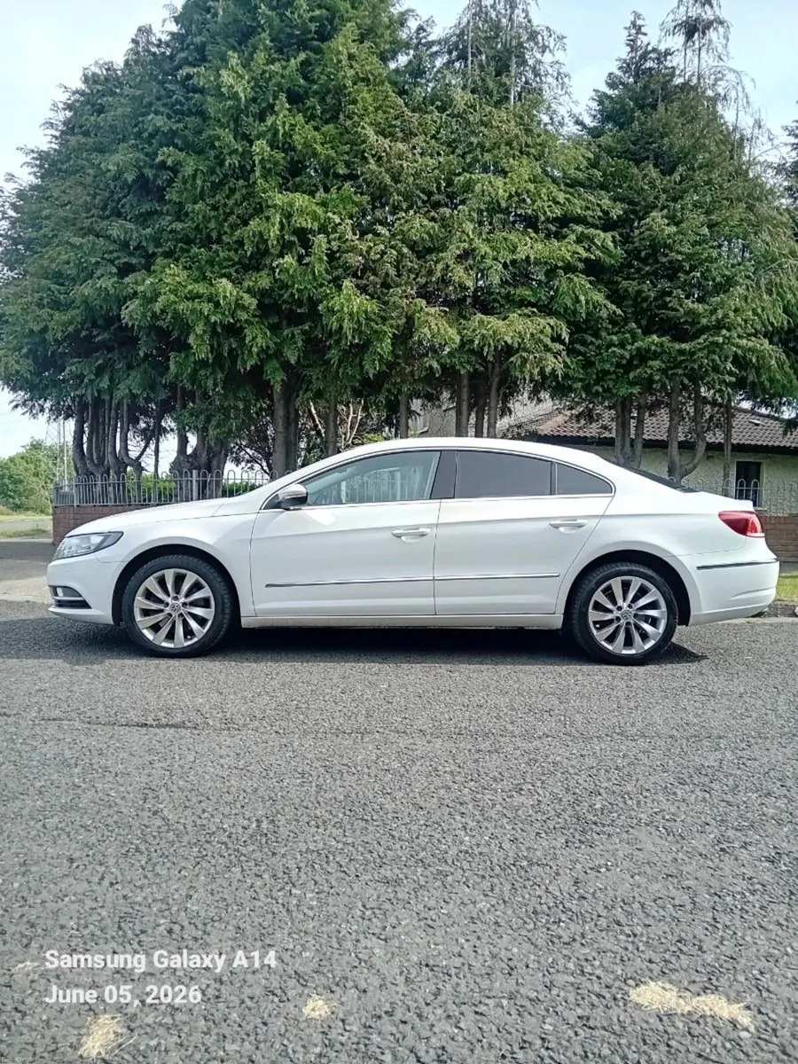 VOLKSWAGEN PASSAT CC 2.0TDI - Image 3