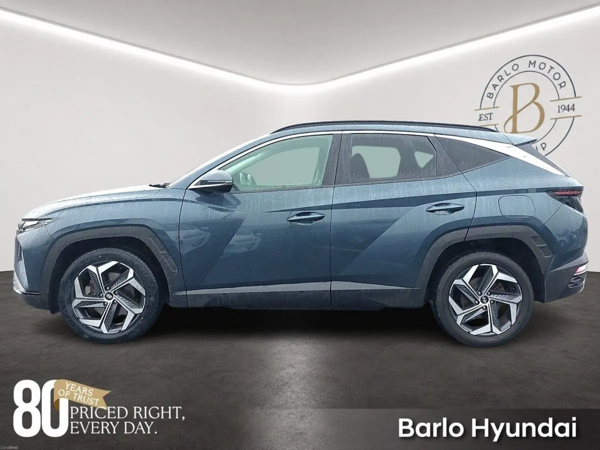Hyundai Tucson Executive Plus 1.6i PHEV Auto 4WD - Image 5