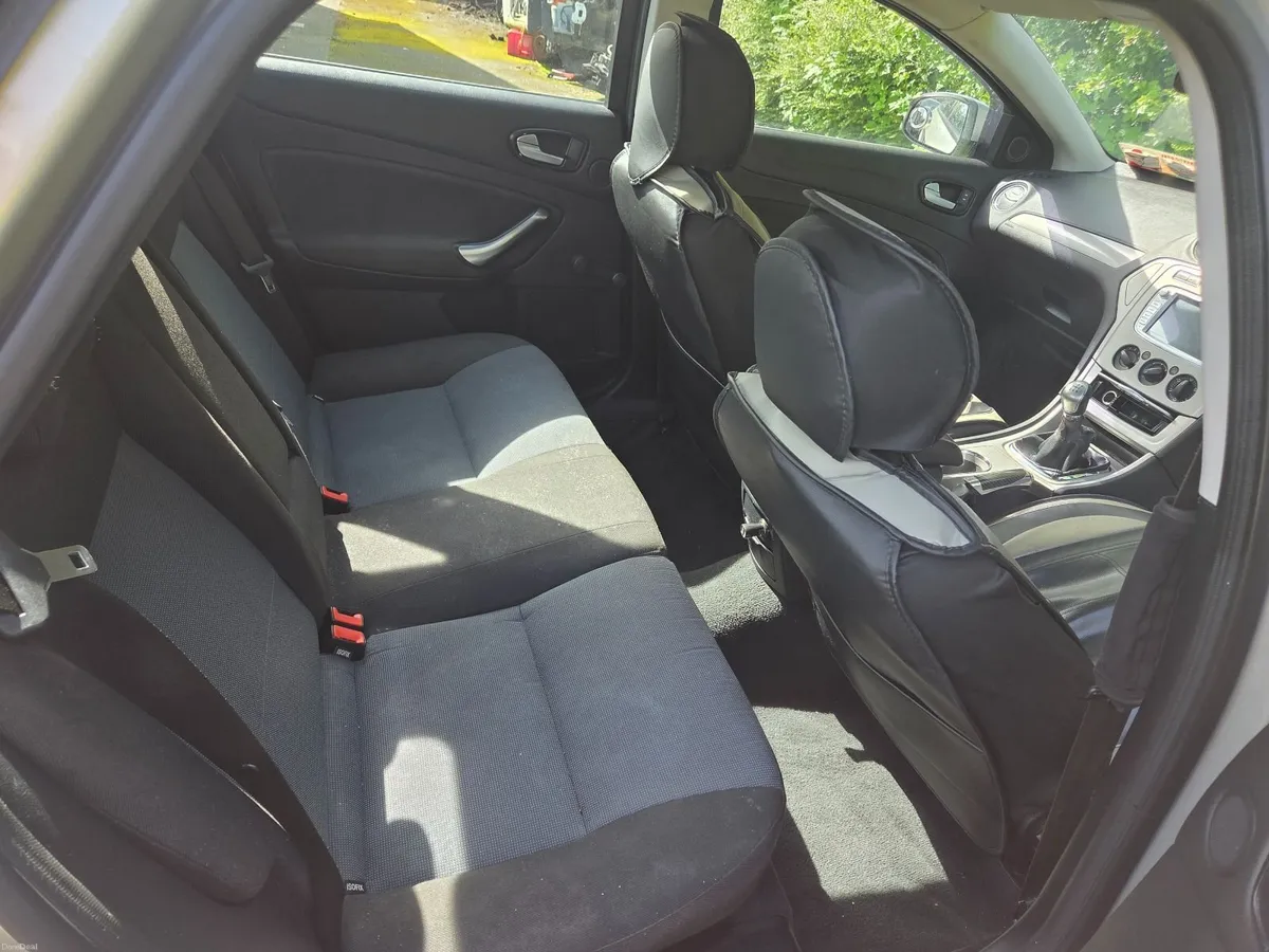Ford Mondeo 2010 - Image 3