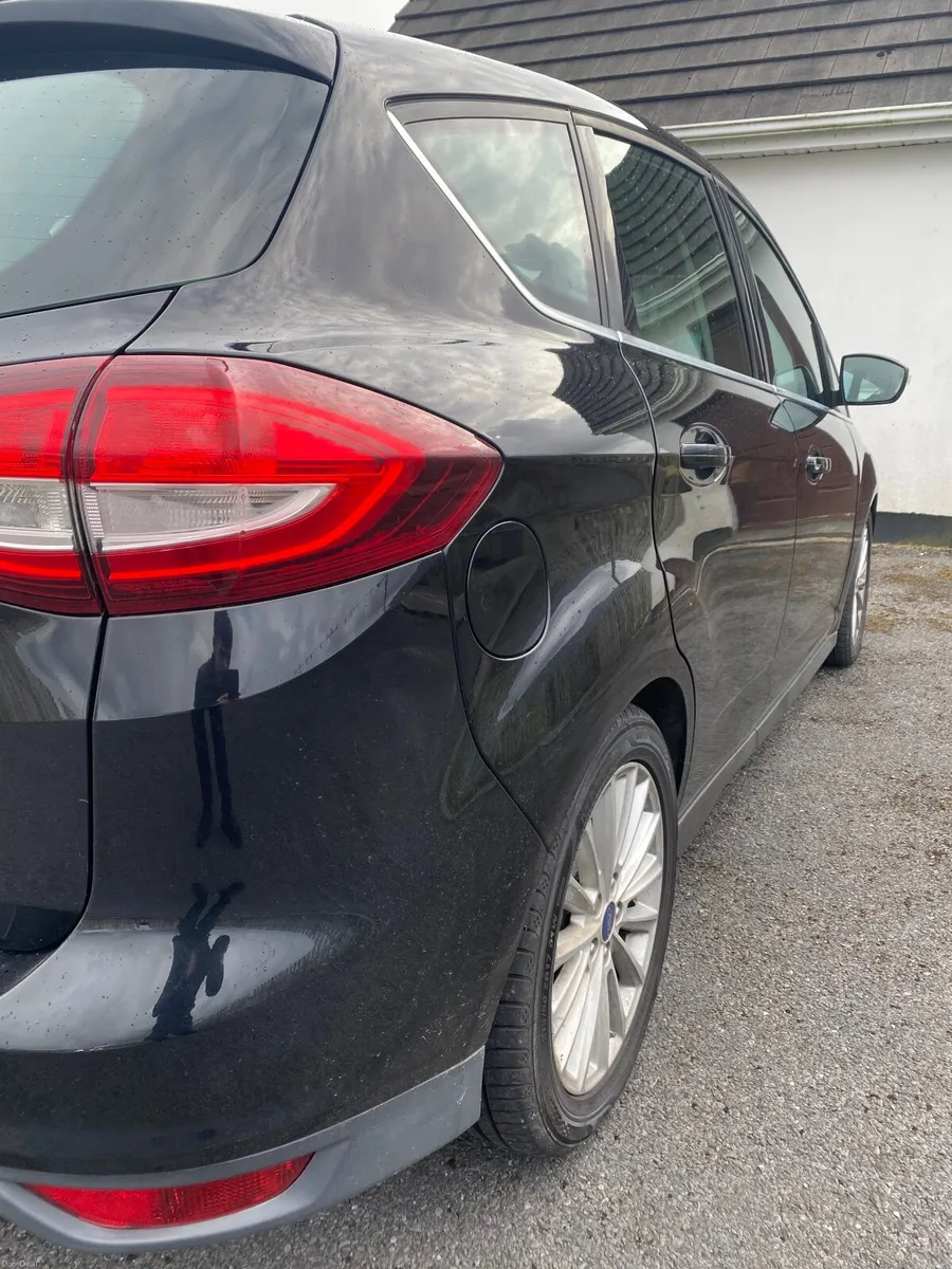 2017 Ford C-Max Titanium - Image 2