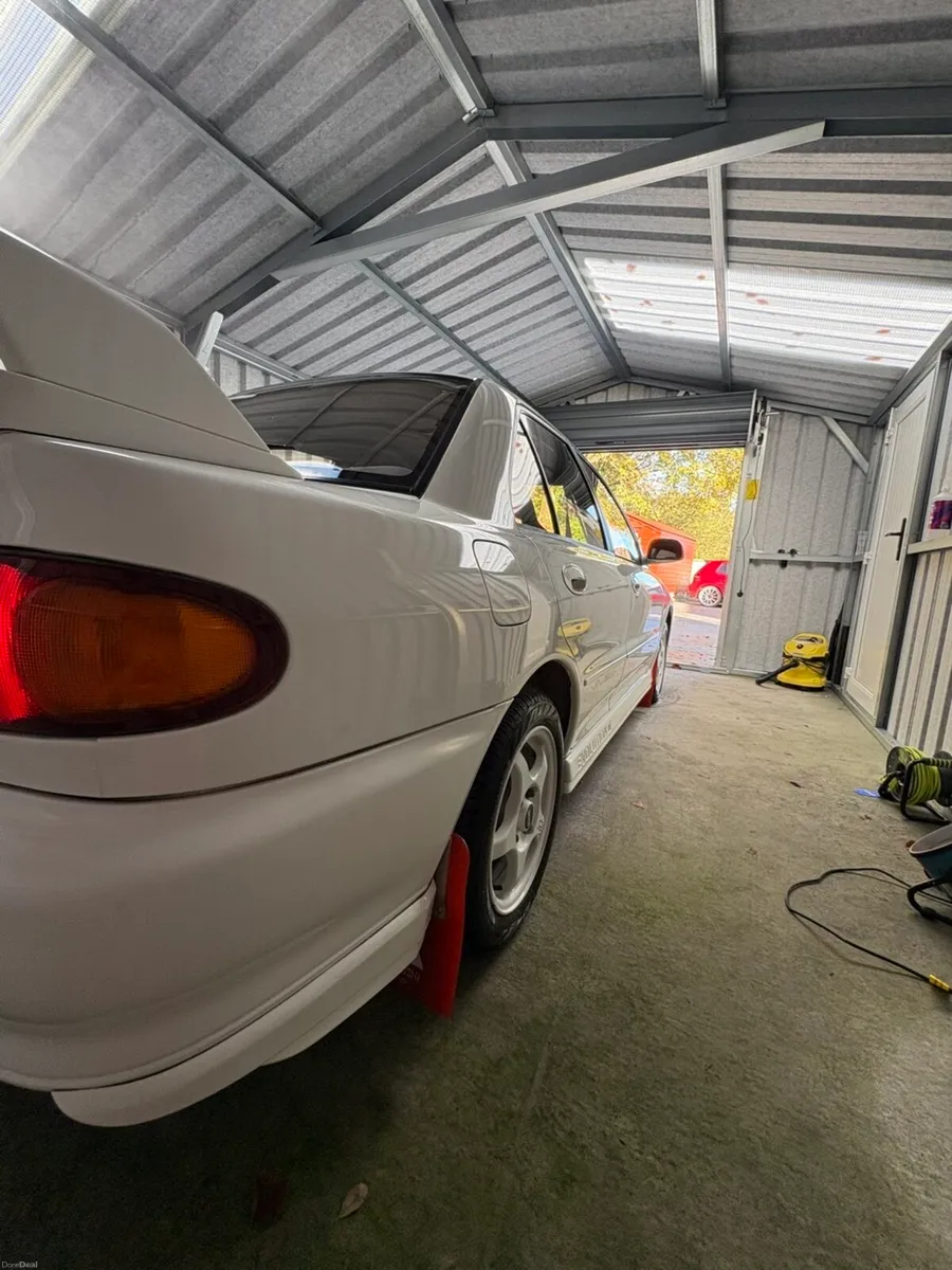Mitsubishi Evo 2 - Image 6