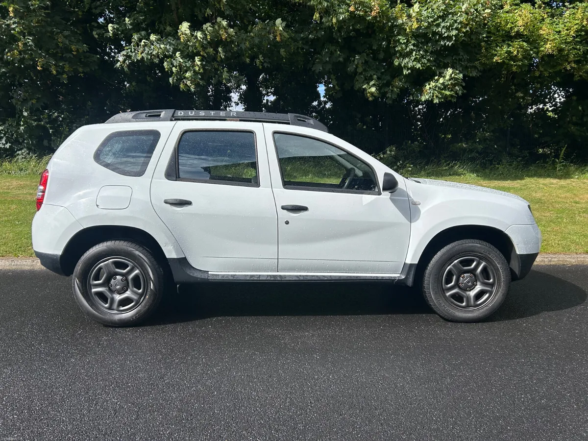Dacia Duster 2018 ( NCT 07/28) - Image 3