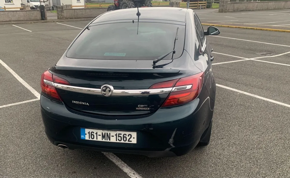 Vauxhall Insignia 2016 - Image 2