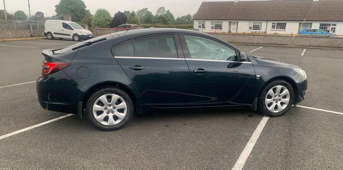 Vauxhall Insignia 2016 - Image 1