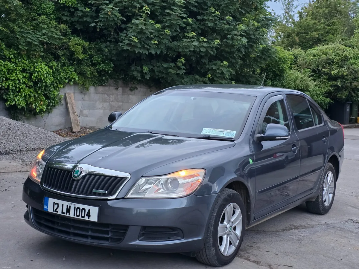 €2222 Skoda Octavia 2012 tdi diesel ⛽️ €2222 - Image 2
