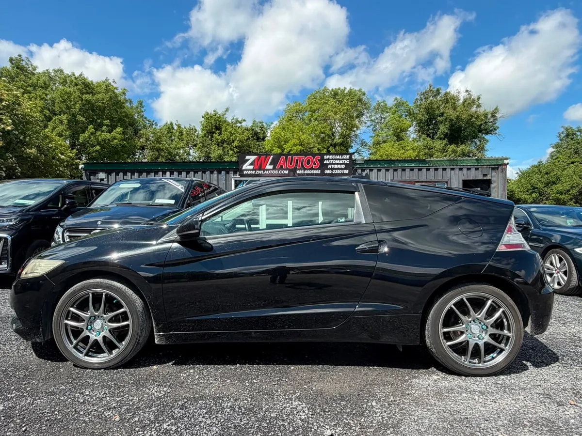10 HONDA CRZ 1.5 HYBRID - Image 4