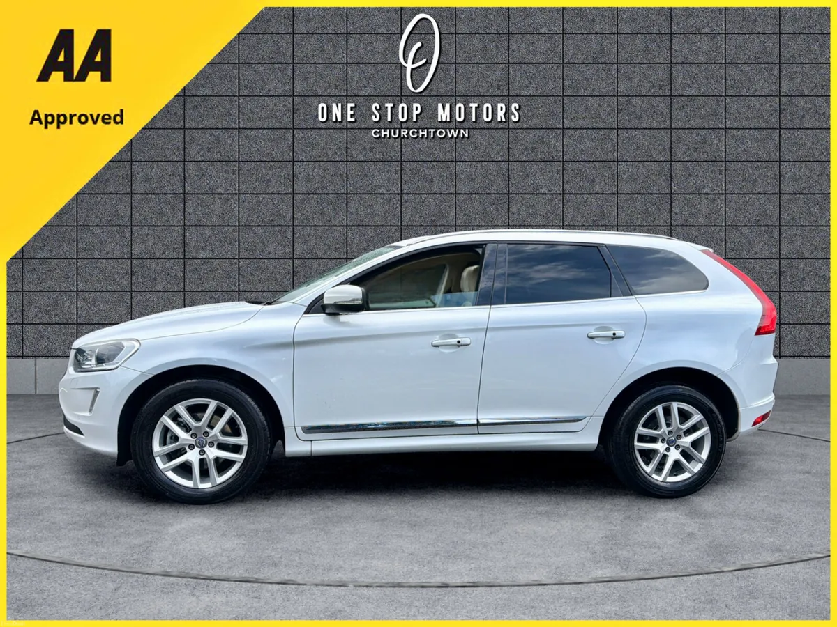 2017 Volvo XC60 2.0D D4 *INSCRIPTION MODEL* AUTO - Image 2