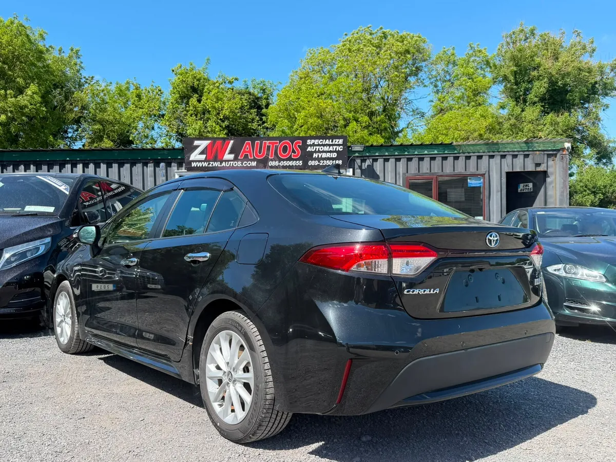 20 TOYOTA COROLLA 1.8 HYBRID - Image 5