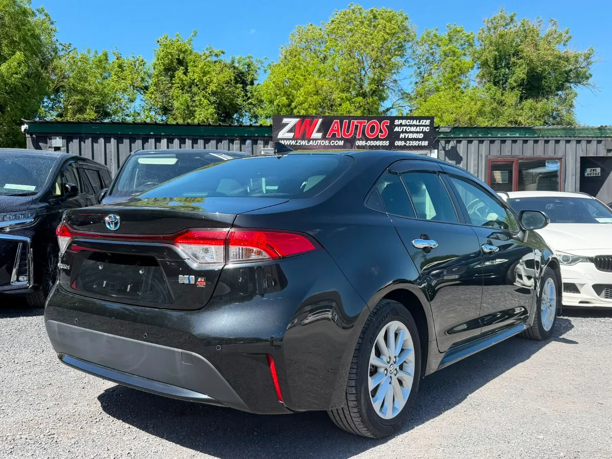 20 TOYOTA COROLLA 1.8 HYBRID - Image 6