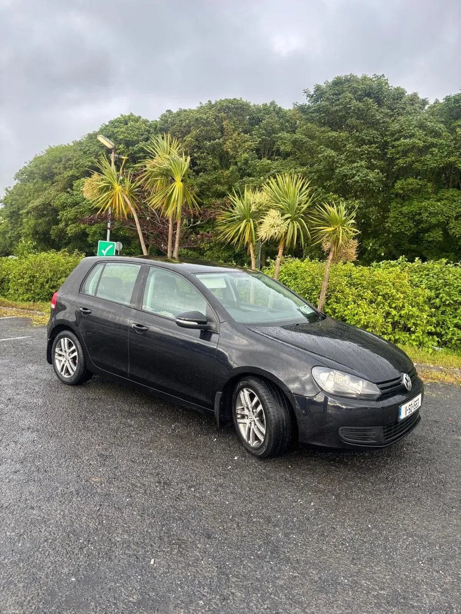 VW Golf - Image 1