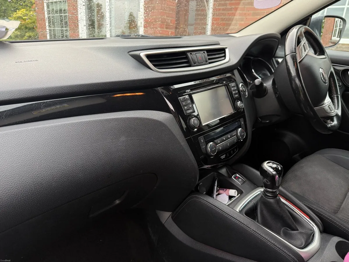 2014 Nissan Qashqai - Image 3