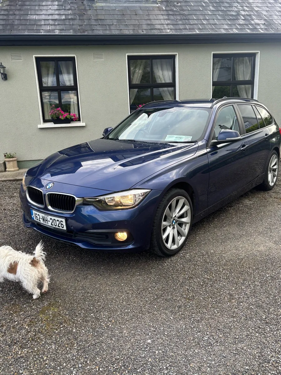 2016 BMW 3 Series Touring - Image 2