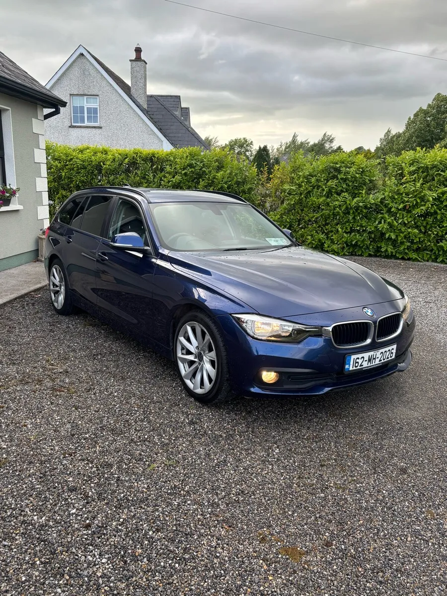 2016 BMW 3 Series Touring - Image 1