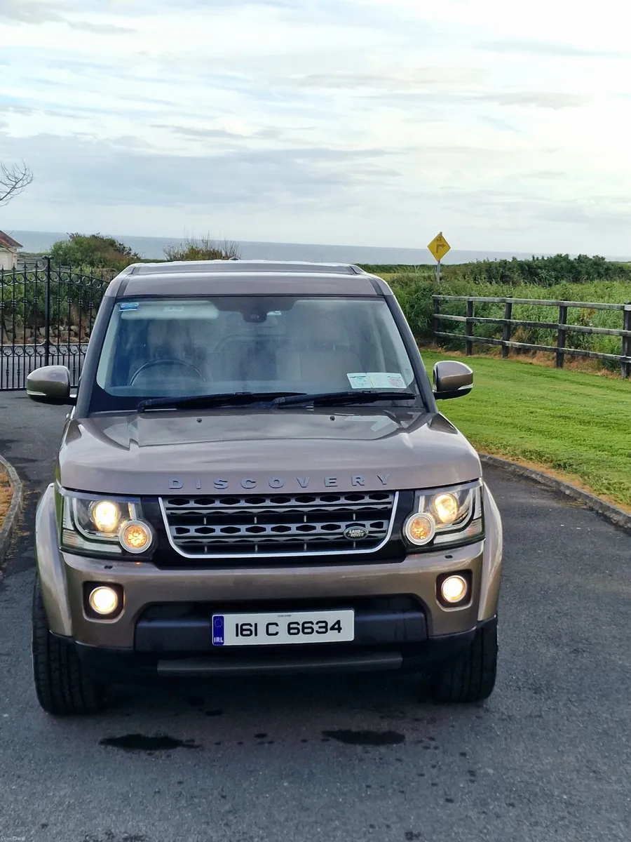 Land Rover Discovery 4 - Image 4