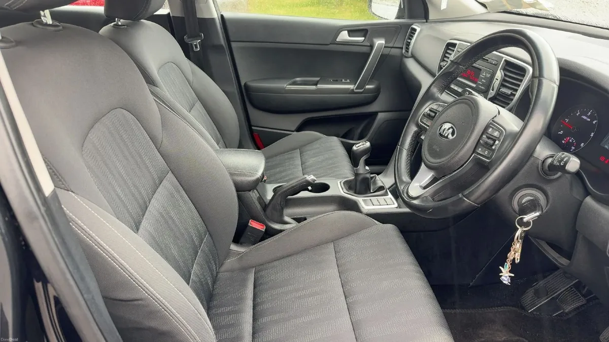 Kia Sportage 2017 - Image 2