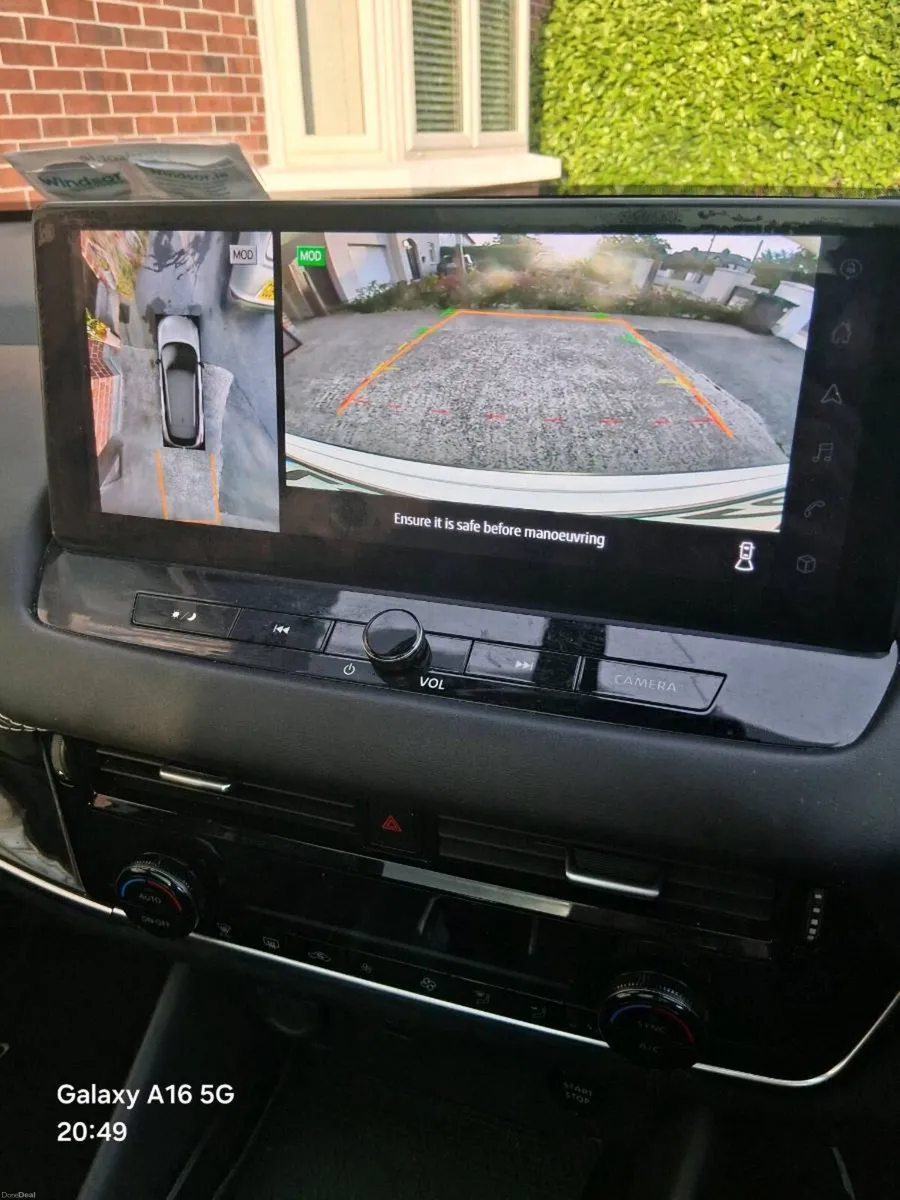 Nissan Qashqai Auto Hybrid Premium - Image 6