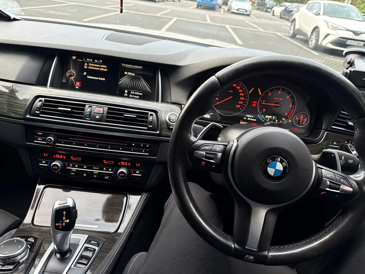 Car - Image 2