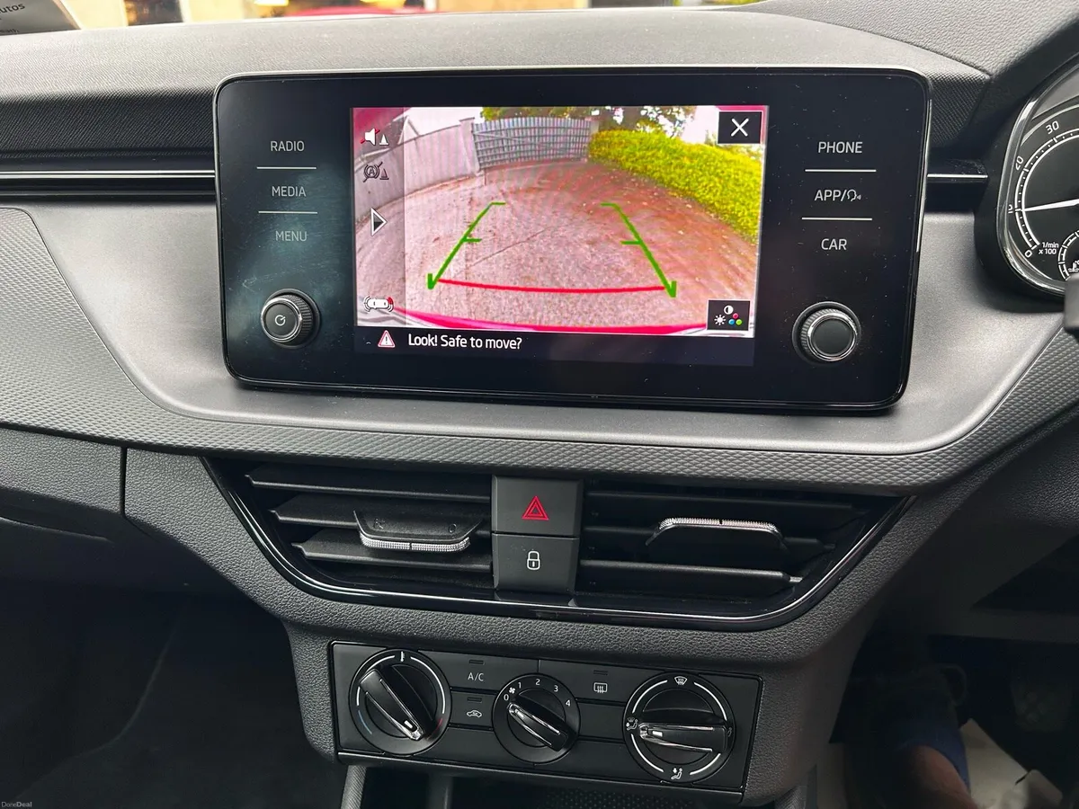 Car - Image 2