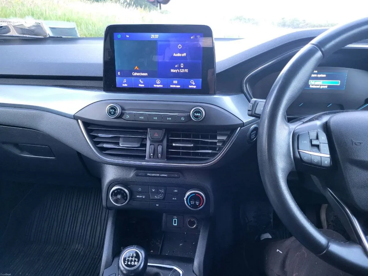 Car - Image 6