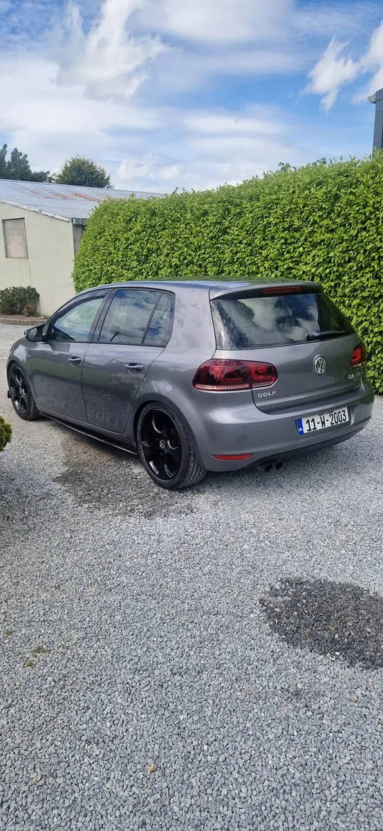 Volkswagen Golf 2011 - Image 3
