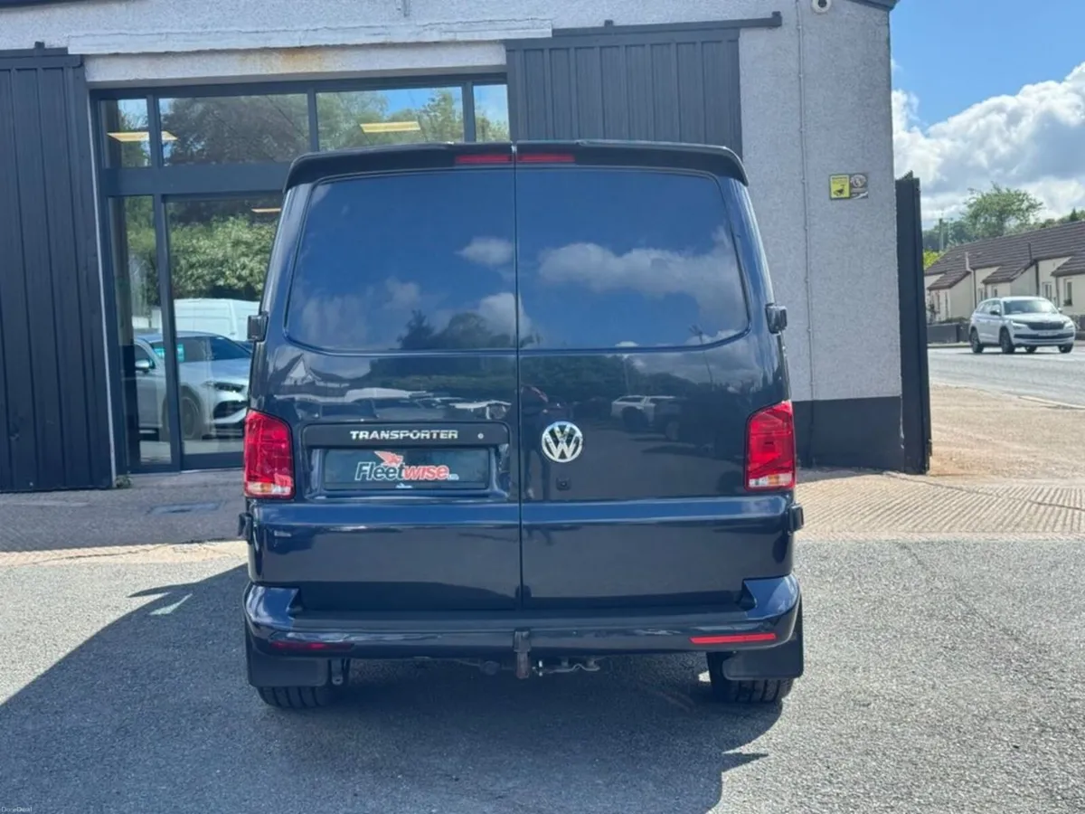 2.0 TDI T32 Highline Kombi Double Cab 5dr Diesel D - Image 5