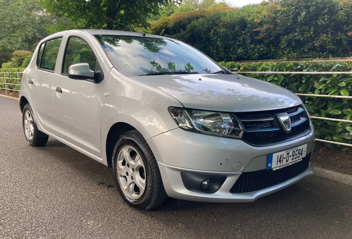 Dacia Sandero 1.2 16V ONLY 60K kms Deluxe Edition - Image 3