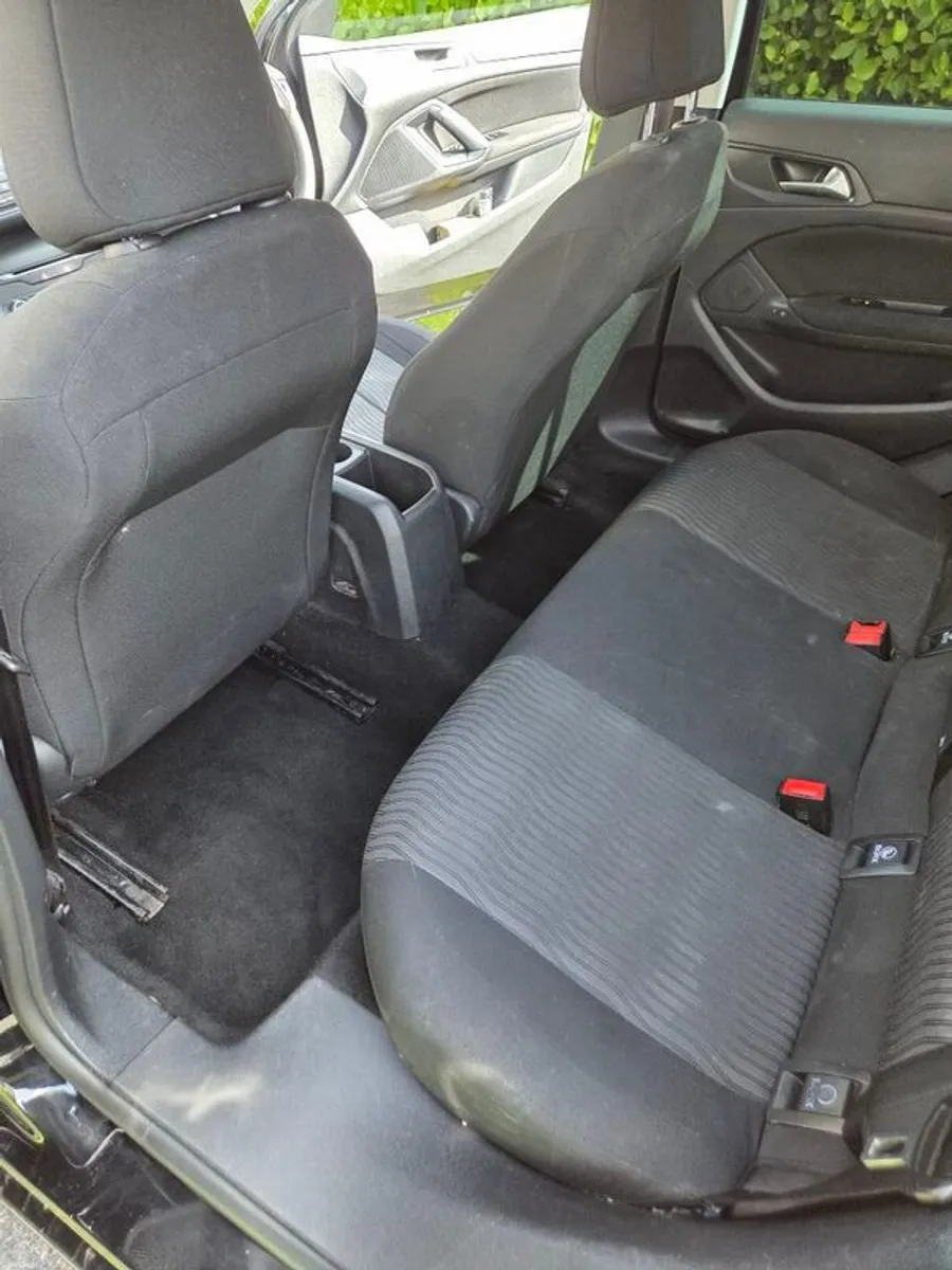 Peugeot 308 - Image 3