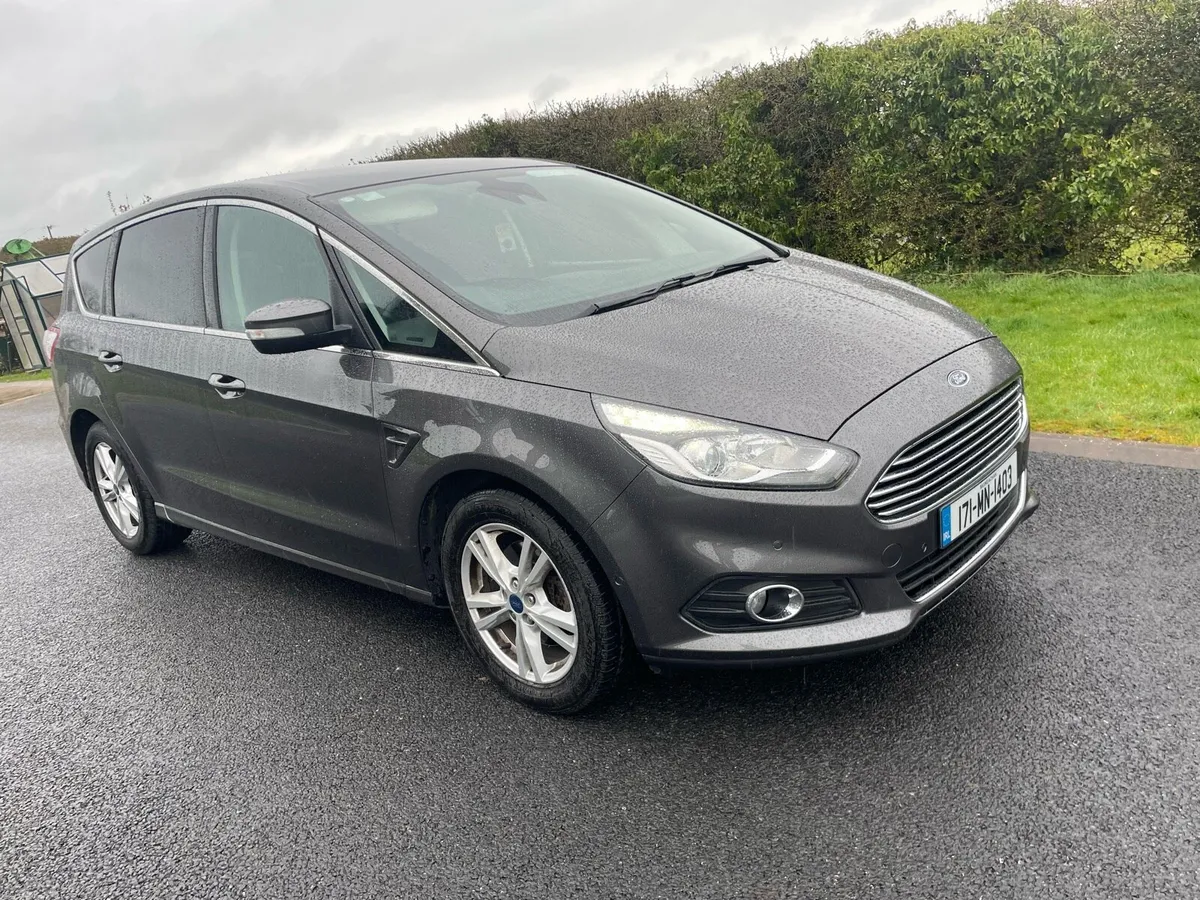 Car - Image 1