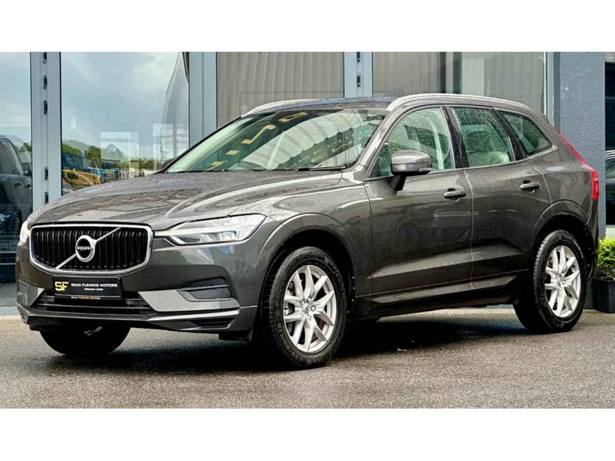 Volvo XC60 D4 AWD MOMENTUM 5DR AUTO - Image 2