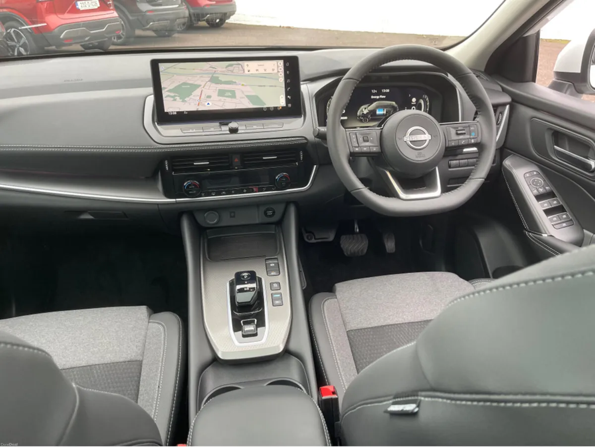 Nissan Qashqai SALE NOW ON SV Premium Hybrid - Image 2