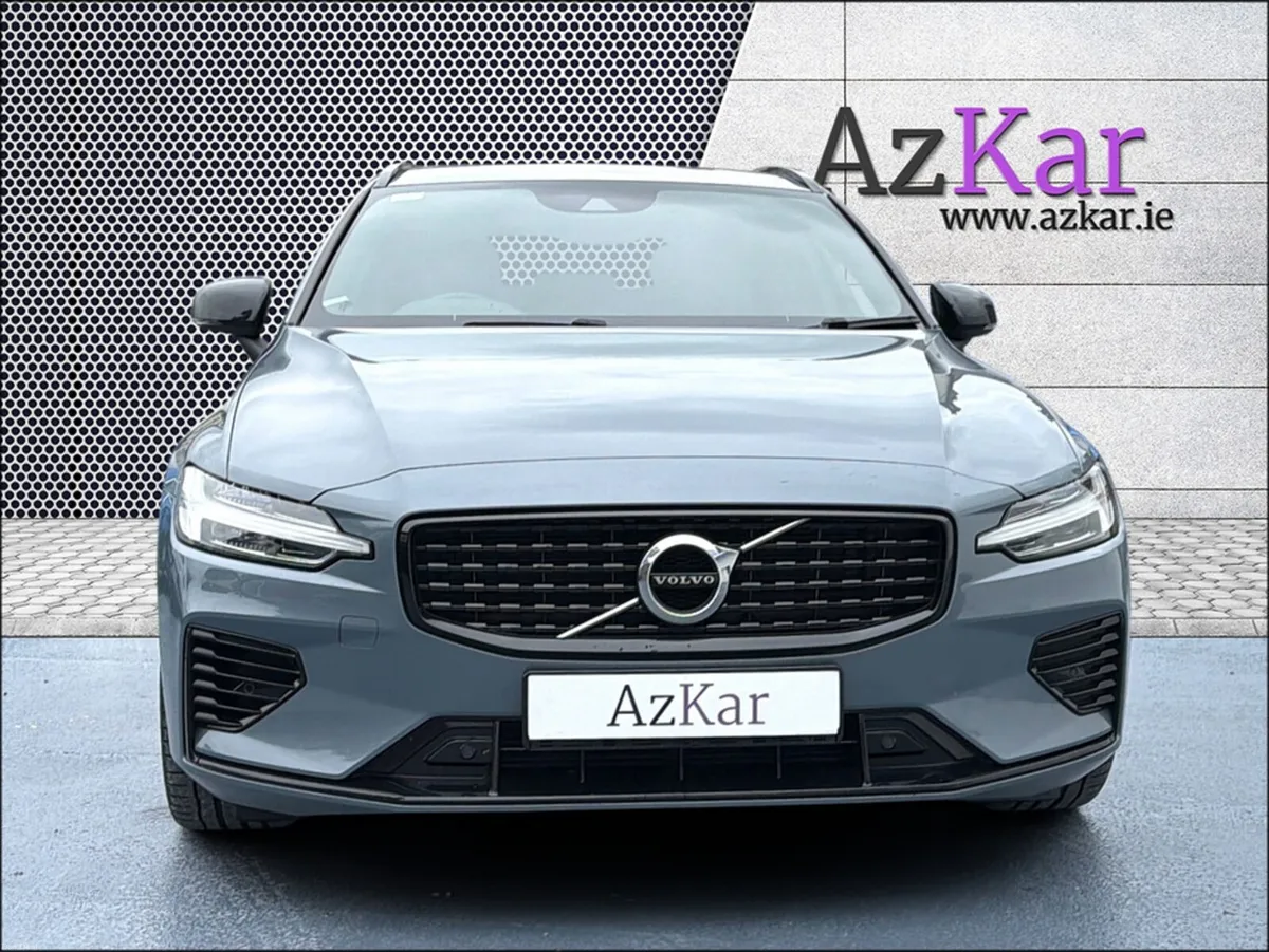 Volvo V60 2022 R-DESIGN T6 2.0PHEV AWD 249BHP €146 - Image 2