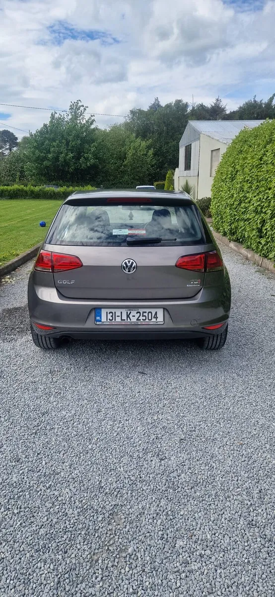 Volkswagen golf - Image 3