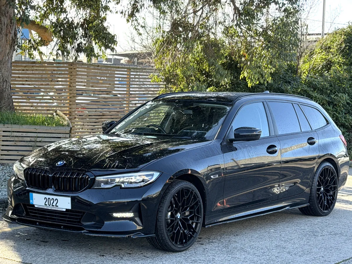 2022 BMW 3-Series..M-PERFORMANCE PACK..2 KEYS - Image 1