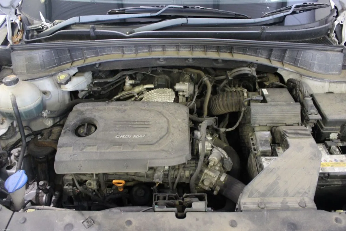 Hyundai Tucson 1.7 D Executive SE - TENDER 32 - Image 4