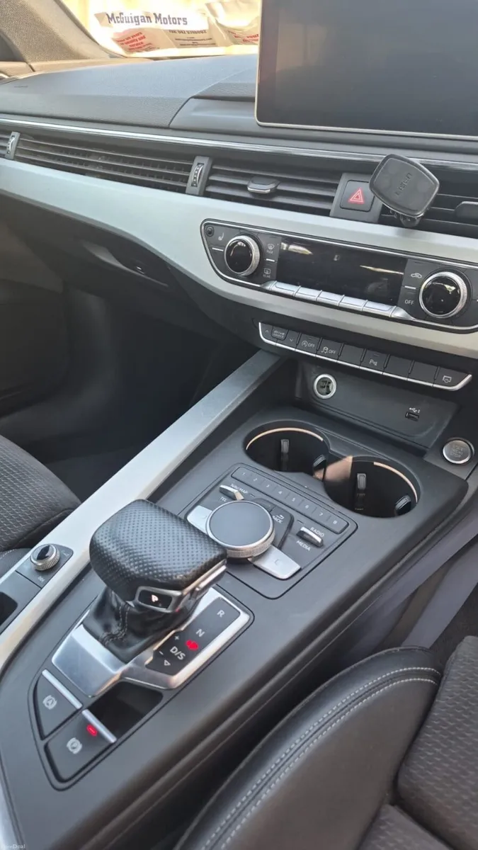 Audi A4 S-line - Image 2