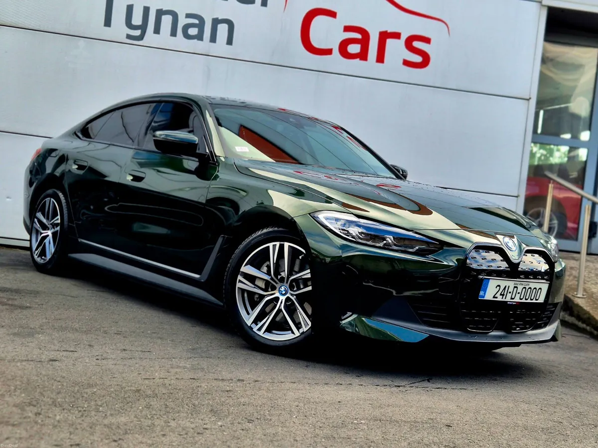 2024 BMW i4 Sport eDrive 35, Tech Pack, 18" Alloys - Image 3