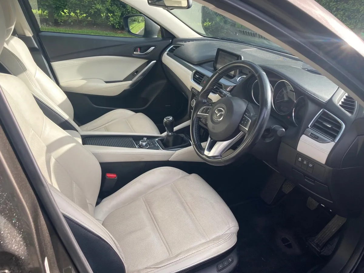2015 Mazda 6 2.2D Executive – Driving – HeadGasket - Image 2