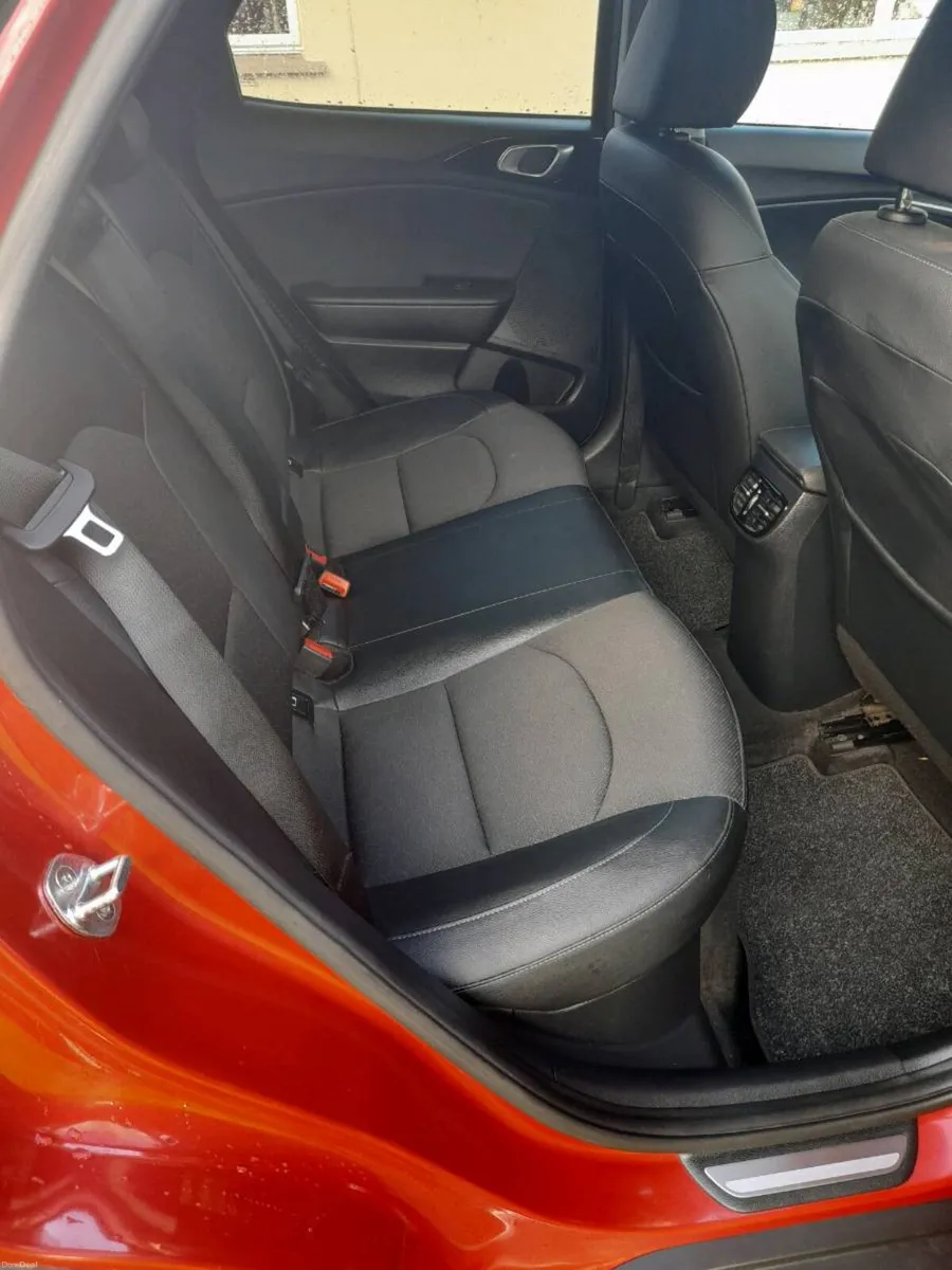 Kia Xceed hybrid - Image 6
