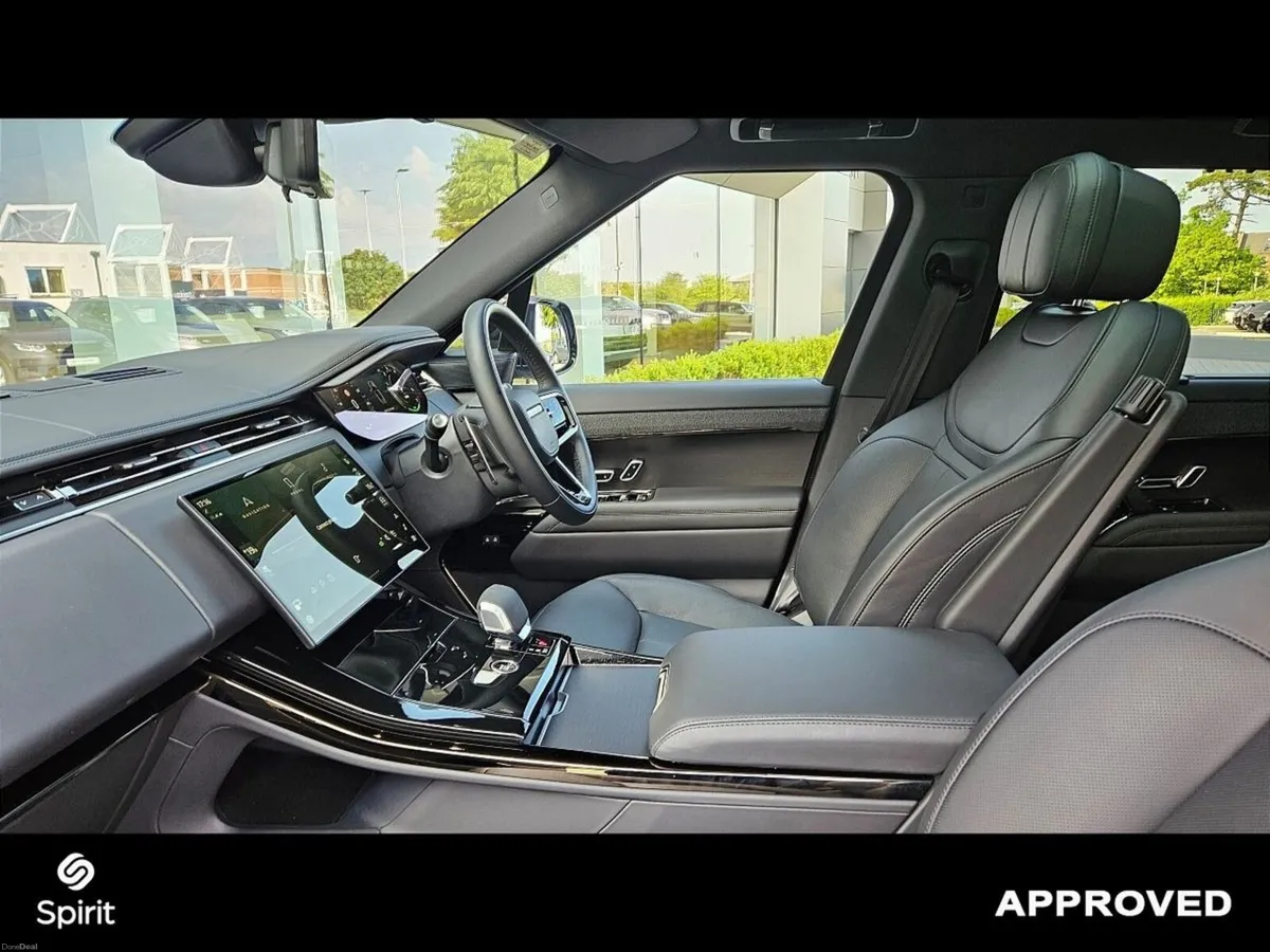 Land Rover Range Rover Sport HSE 3.0 PHEV HSE Dyna - Image 3