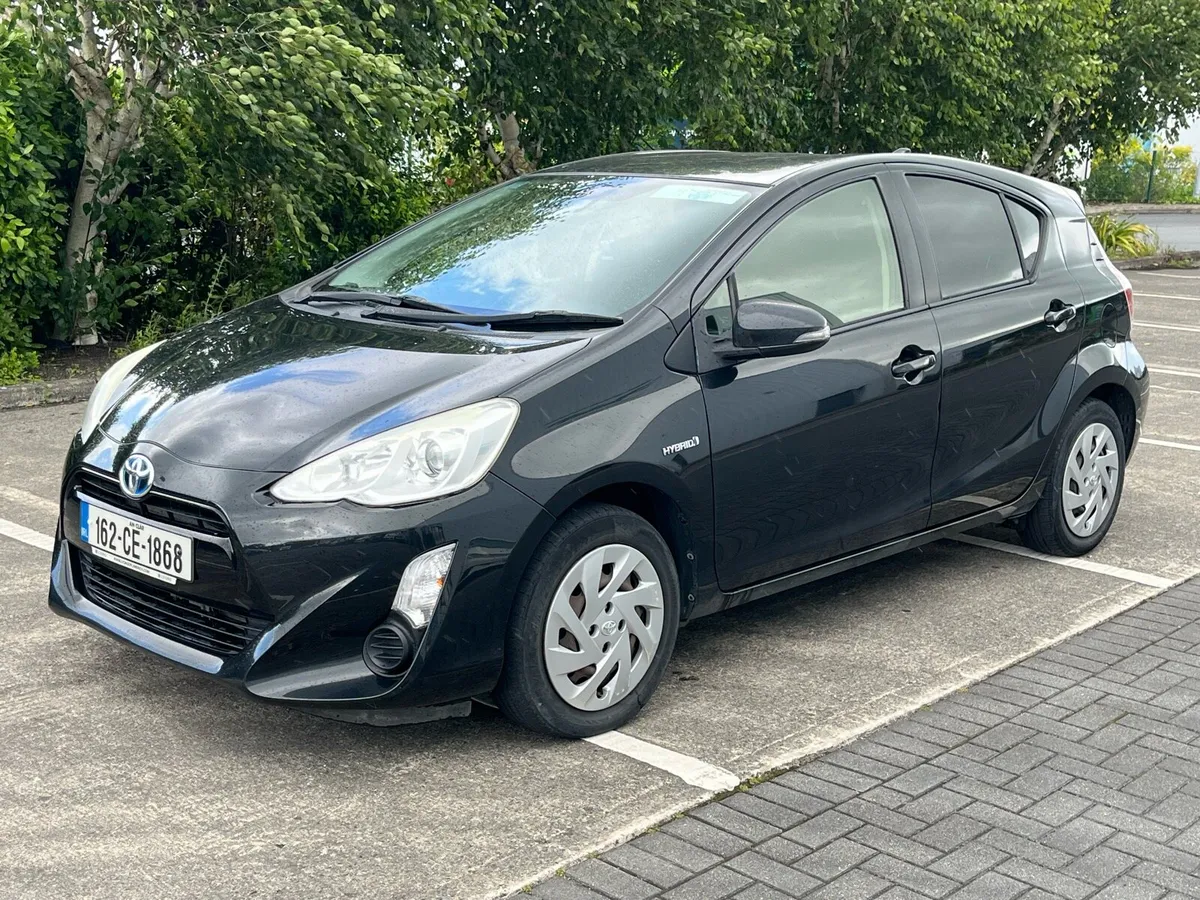 2016 Toyota Aqua, Auto, Hybrid, Clean - Image 2
