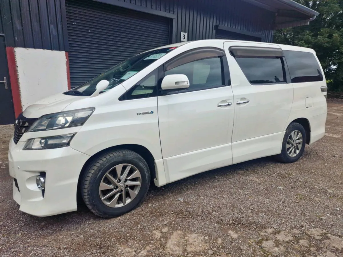 Toyota Vellfire 2.4L Hybrid Disabled Assist chair - Image 1