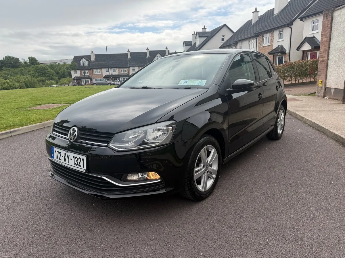 2017 polo auto 1 owner 30k miles on clock - Image 1