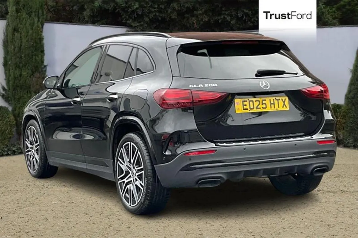 Mercedes-Benz GLA AMG Line - Image 2
