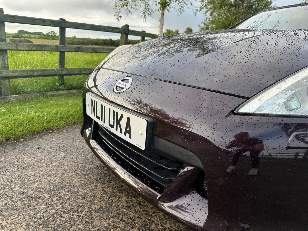 2011 Nissan 370z GT V6 Roadster Convertible Manual - Image 3