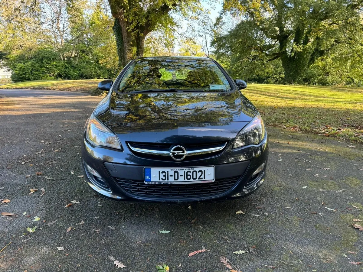 Opel Astra 2013 - Image 6