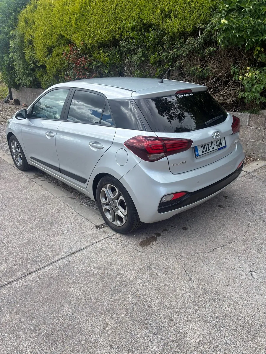 hyundai i20 - Image 2