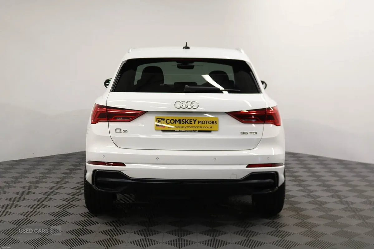 Audi Q3 TDI S line - Image 5